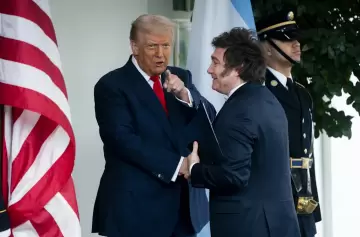 Opositores de todo pelaje se disputan las críticas contra el rescate financiero de EE.UU.