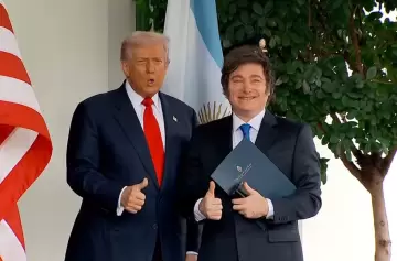 Washington compra pesos: Milei y una oportunidad histórica de rever un siglo de crisis económicas