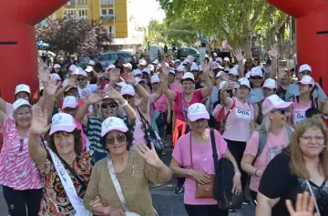 Corte de pelo gratis en Maipú para ayudar contra el cáncer de mama