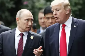 Trump y Putin pactaron una cumbre en Budapest, mientras Zelenski presiona por misiles Tomahawk