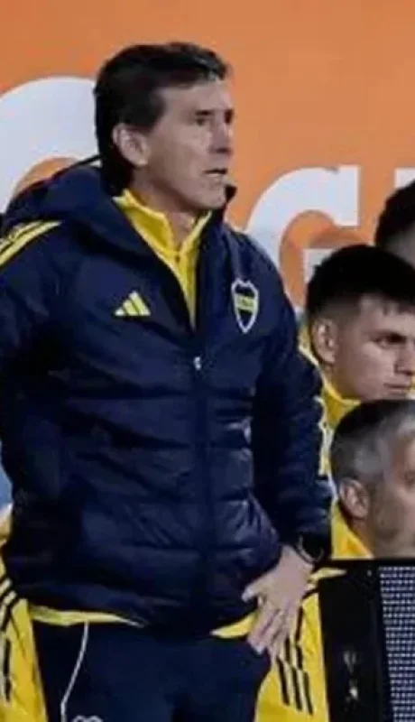 Úbeda seguirá al frente del primer equipo.