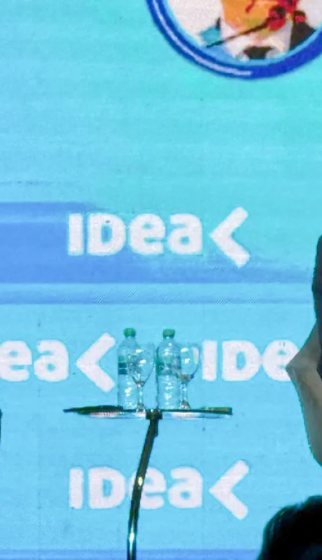 Cornejo en el Coloquio de Idea