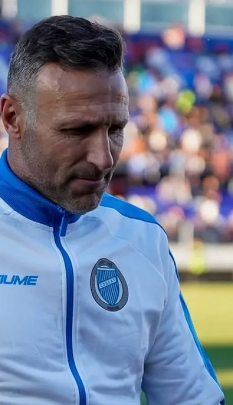 Walter Ribonetto dejó de ser el entrenador de Godoy Cruz.