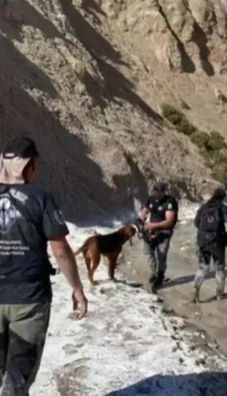 Rastrillaje para encontrar a la pareja desaparecida en Comodoro Rivadavia/ Fuente: Web