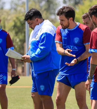 Omar Asad dirigió su primer entrenamiento.