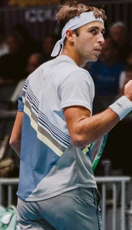 Tomás Etcheverry y un buen triunfo