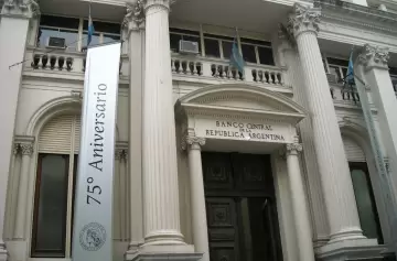 El Banco Central tuvo que vender parte de las reservas para contener el dólar