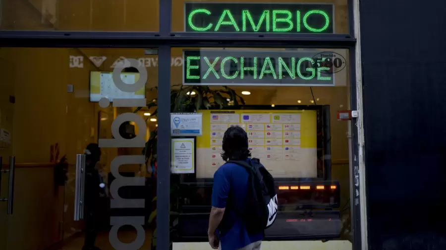 No cesa el interés por el dólar