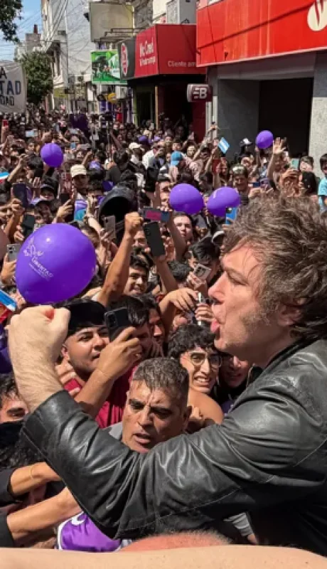 Campaña de La Libertad Avanza: Javier Milei estará este viernes en Tres de Febrero.