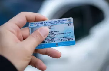 ¿Cuál es la edad tope para obtener o renovar la Licencia Nacional de Conducir en Argentina?