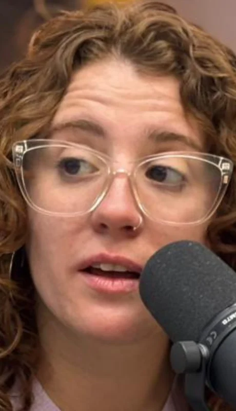 La candidata del FIT expuso su plan de emergencia contra la violencia de género.