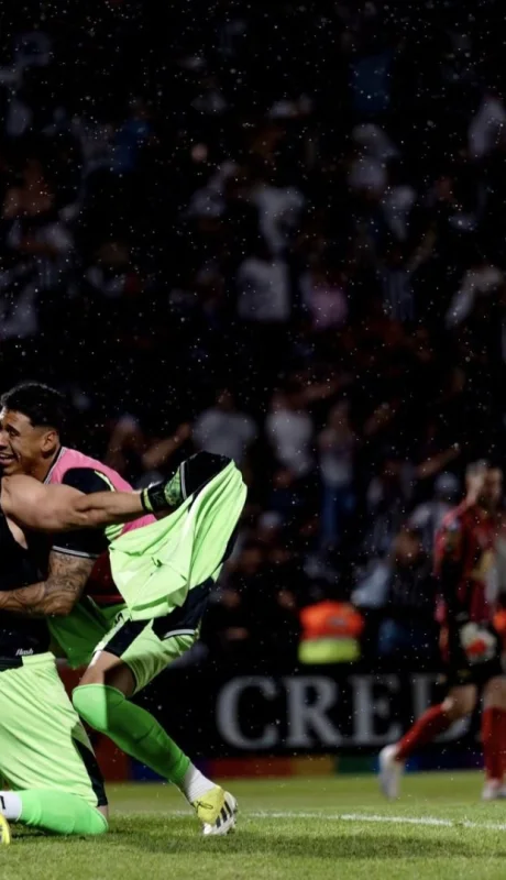 Gimnasia sigue de festejo.