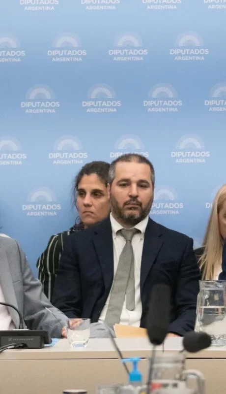 Julio Cordero, secretario de Trabajo, habla en la comisión de Presupuesto