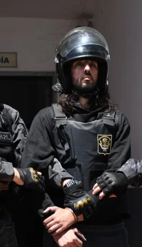 Pablo Laurta, luego de que se le hiciera la revisión médica.