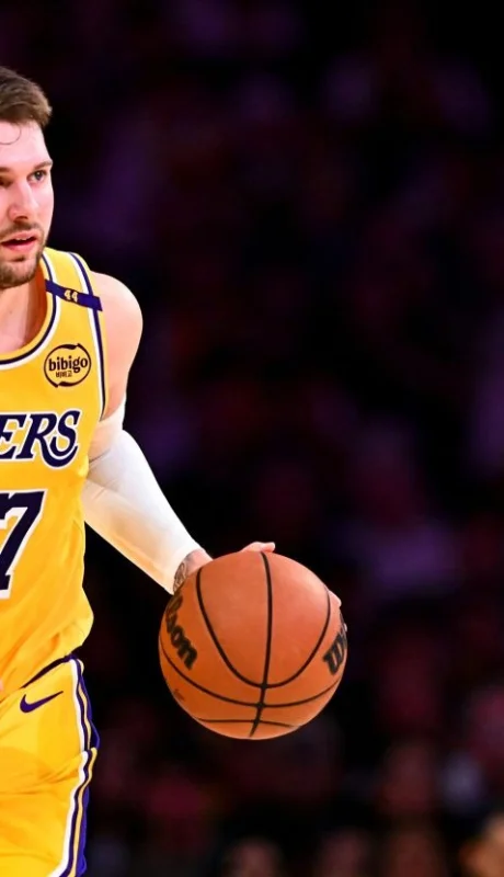 Doncic, una de las figuras de los Lakers.
