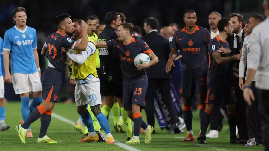 Lautaro Martínez contra Antonio Conte