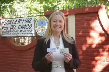 Hebe Casado votó en San Rafael y destacó la importancia de participar mirando hacia el futuro