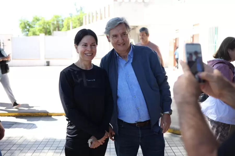 Emir Félix votó en San Rafael.