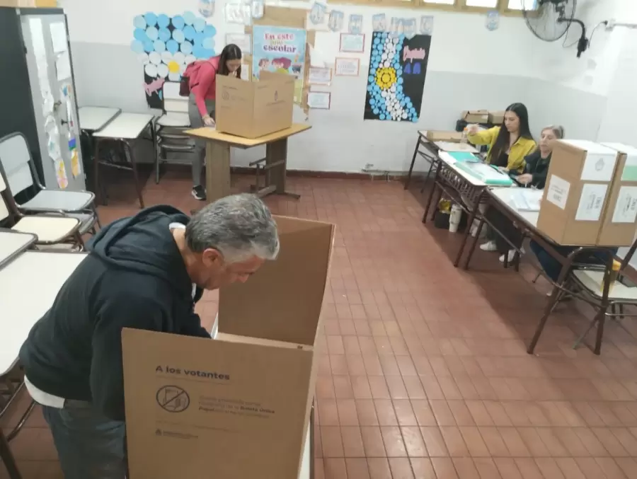 Cornejo destacó la normalidad del proceso electoral en Mendoza.