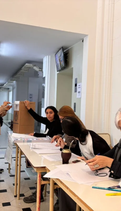 Cómo fue votar con Boleta Única Papel en Argentina.