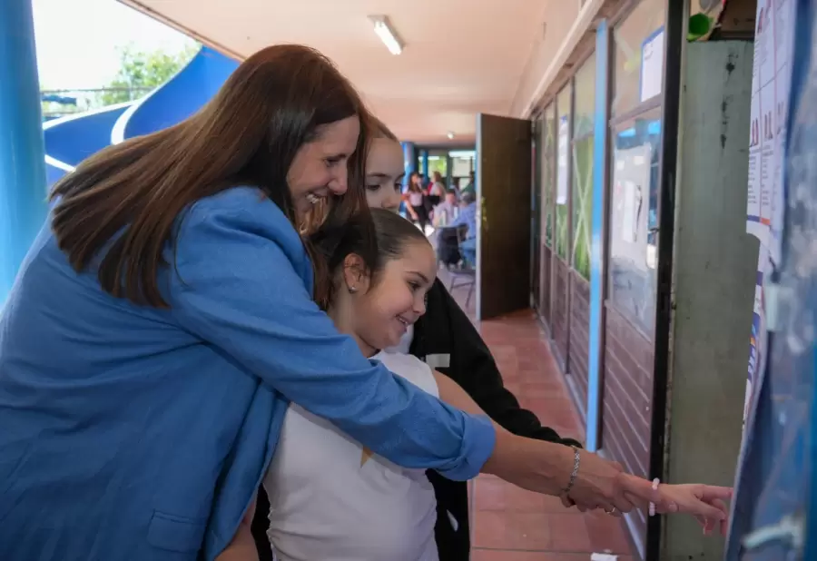 Marisa Uceda votó y pidió poner un límite a Milei en estas elecciones.