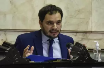 El bloque de La Libertad Avanza crece para acelerar las leyes de Milei y Martín Menem sigue al frente