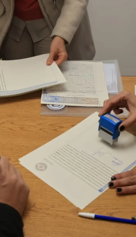 La escritura para una familia es algo muy importante porque da el sentido de pertenencia a la tierra.