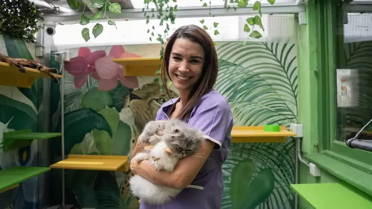 Virginia Vallejo, veterinaria.