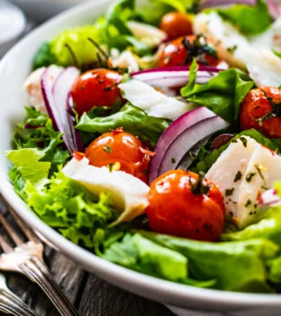 Priorizar las hojas verdes y una alimentación consciente es clave para asegurar los nutrientes que nuestro cuerpo necesita.