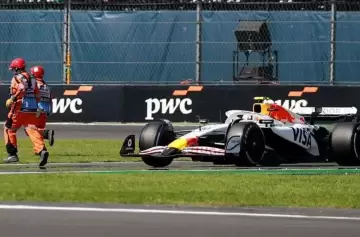 La 'negligencia' de Lawson ¿puso en riesgo la vida de los oficiales de pista en el GP de México?