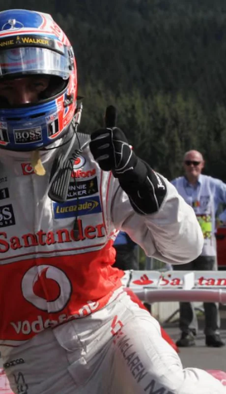 Jenson Button, tras ser campeón, compartió el equipo McLaren con Hamilton.