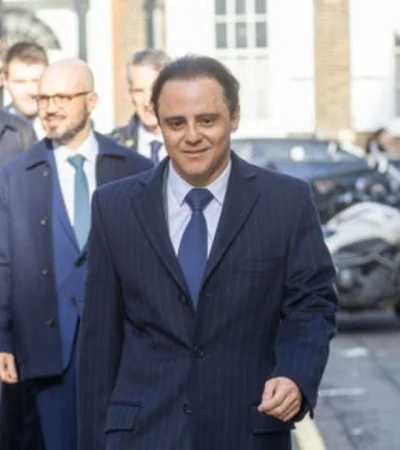 Felipe Massa llega a comparecer ante la justicia.