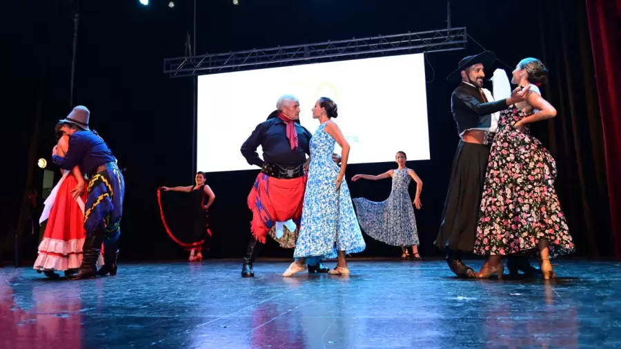 Con sede en el barrio La Favorita, la escuela tiene cerca de 7.000 alumnos.