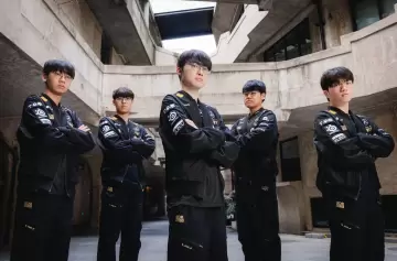 ¡A la épica! T1 elimina a Anyone's Legend (3-2) en Worlds 2025 y se mete en Semifinales