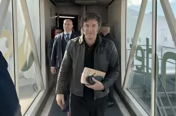 Mientras se rearma el Gabinete el Presidente va otra vez a Estados Unidos