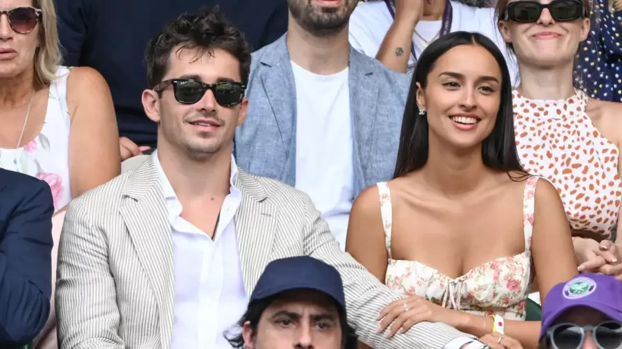 En Wimbledon donde la pareja se mostró en público por primera vez: Fuente: Instagram Charles Leclerc