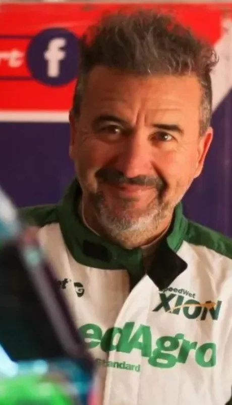 Pánico en el Gálvez: el momento exacto en que el Toyota de Luis Gastaldi vuela y se incrusta contra el alambrado de la tribuna.