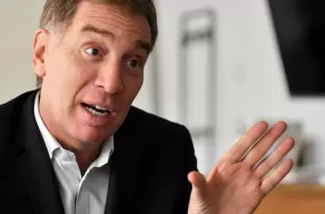 El irónico mensaje de Santilli a Kicillof en redes que encendió la polémica por los fondos de Buenos Aires