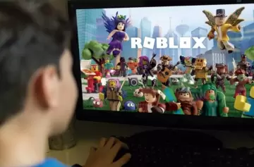 Roblox bloqueado en escuelas porteñas: denuncian un posible caso de grooming