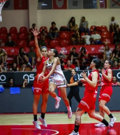 San José y una de cal y una de arena en Córdoba.