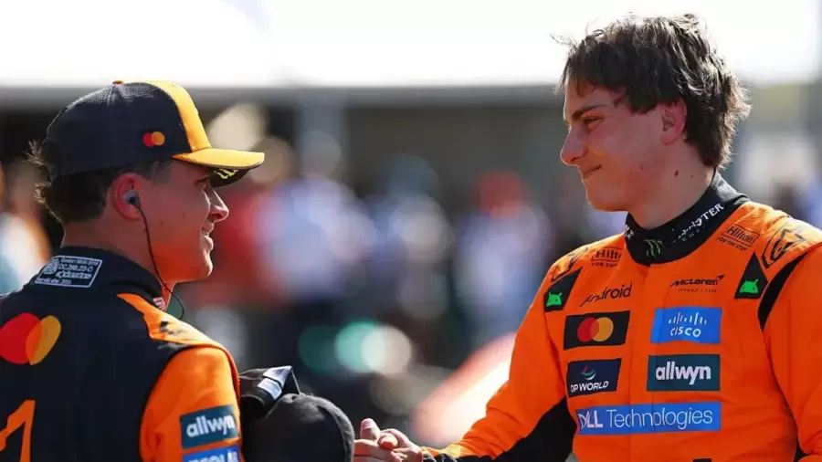 Piastri no estaría cómo con el trato que tiene el equipo su compañero.