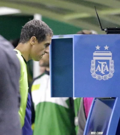 El VAR está mal utilizado en nuestro país.