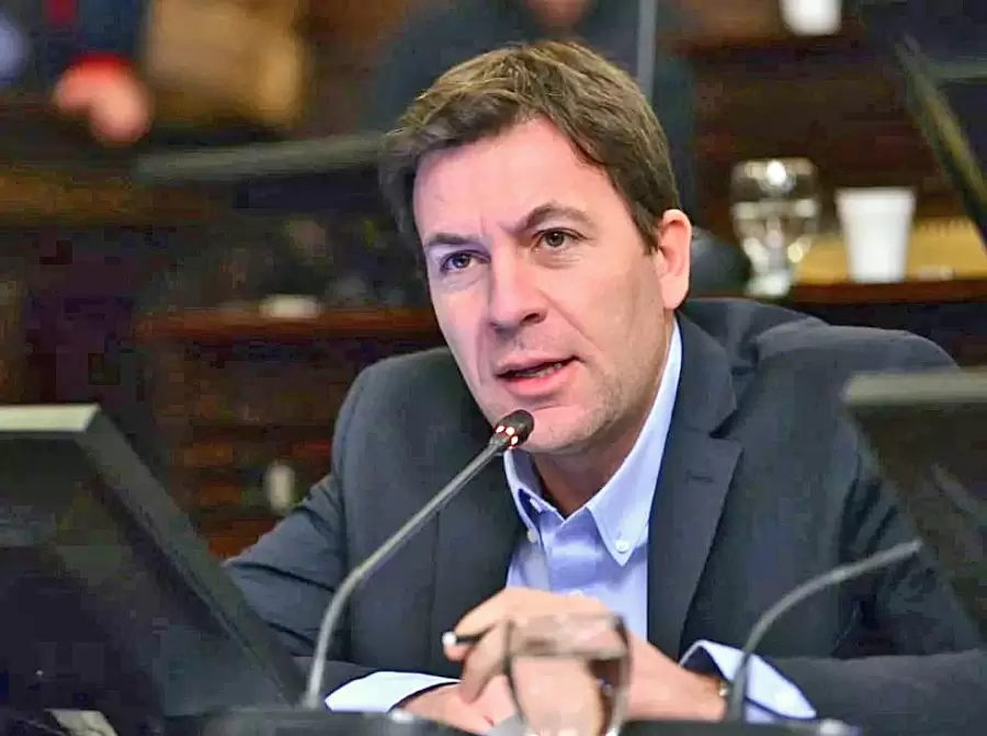 "La disparidad se ve en la ausencia de una tarifa plana en el sur de la provincia" (M. Sat).