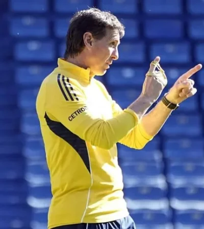 Úbeda resuelve el 11 para enfrentar a Talleres.