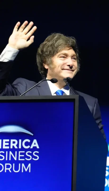 El Presidente fue ovacionado tras su discurso