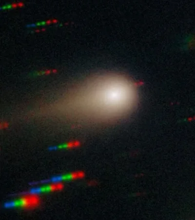 El cometa 3I/ATLAS reapareció y "emergió más luminoso" tras su paso por el Sol.