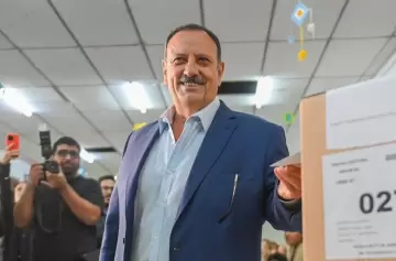 Extrema decisión del gobernador riojano después de las elecciones: ¿autocrítica o subsistencia?