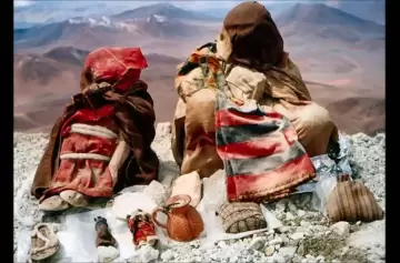 Histórico: Hoy el Niño del Aconcagua emprende su regreso a la montaña que lo albergó por cinco siglos