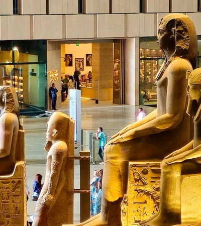 Ni Nefertiti ni la Piedra de Rosetta: ¿por qué al nuevo gran museo de Egipto le faltan piezas claves?