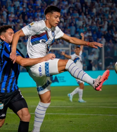 Godoy Cruz enfrenta a Atlético Tucumán.